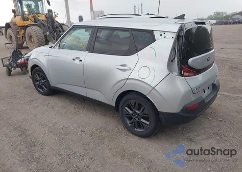 2021 Kia Soul Ex z USA, uszkodzony, nr VIN KNDJ33AU1M7756092